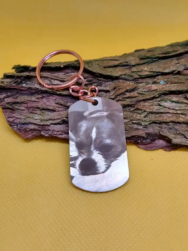 Shop our Customizable Photo Keyrings Now.